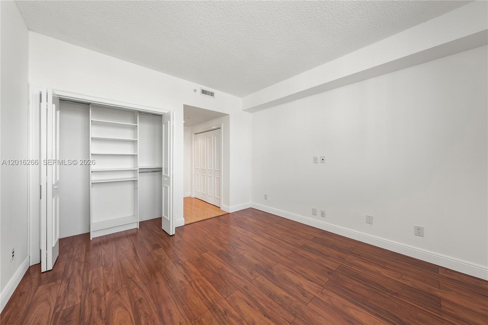 2475 Brickell Ave 2206 Property Photo 32