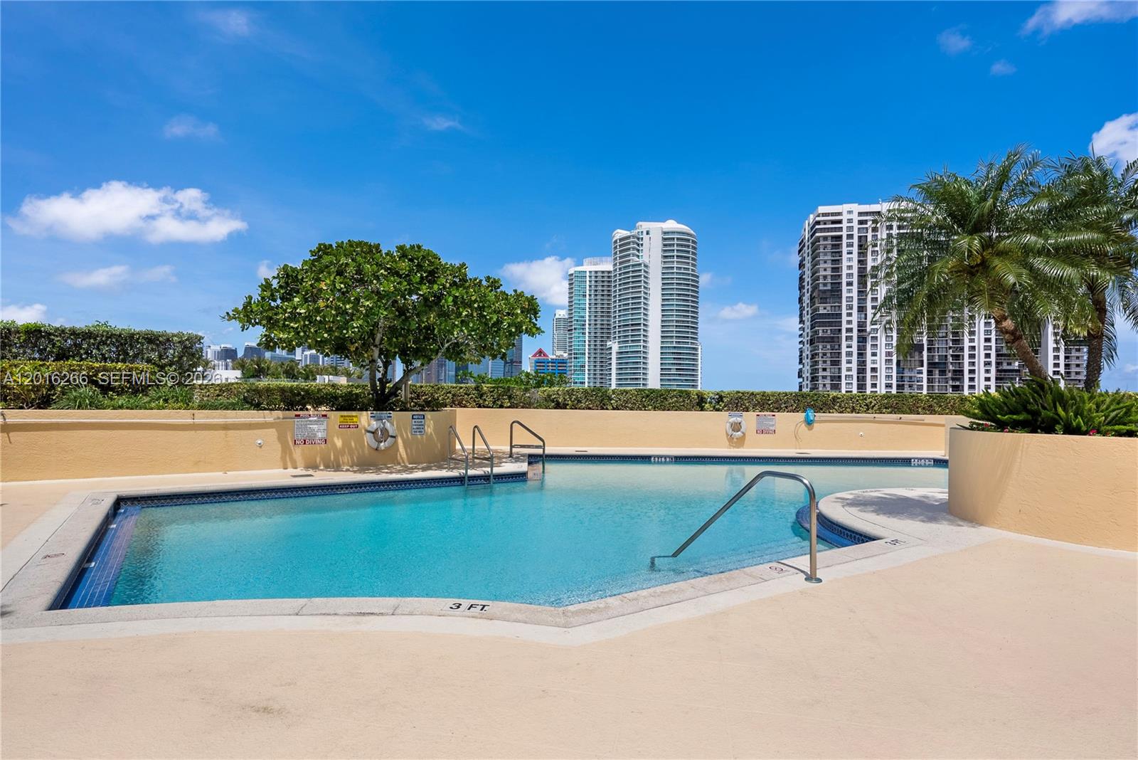 2475 Brickell Ave 2206 Property Photo 40