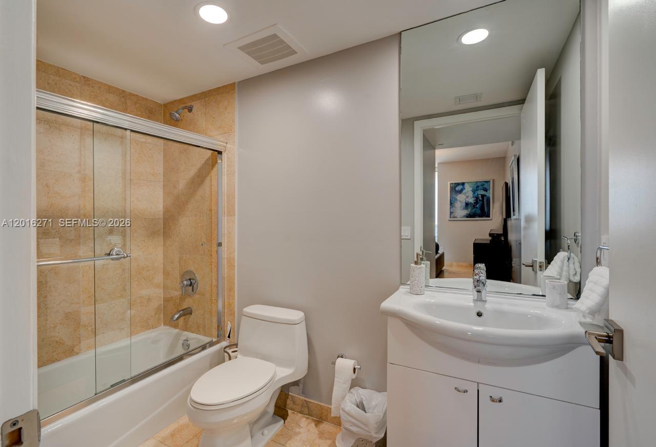 1830 S Ocean Dr 4903 Property Photo 4