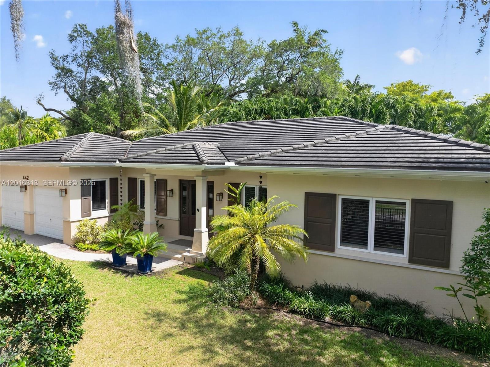 442 Amalfi Ave Property Photo 1