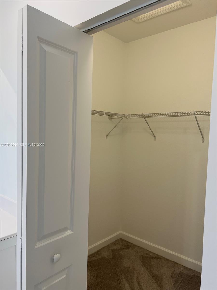 1211 Se 27th Ter Property Photo 16