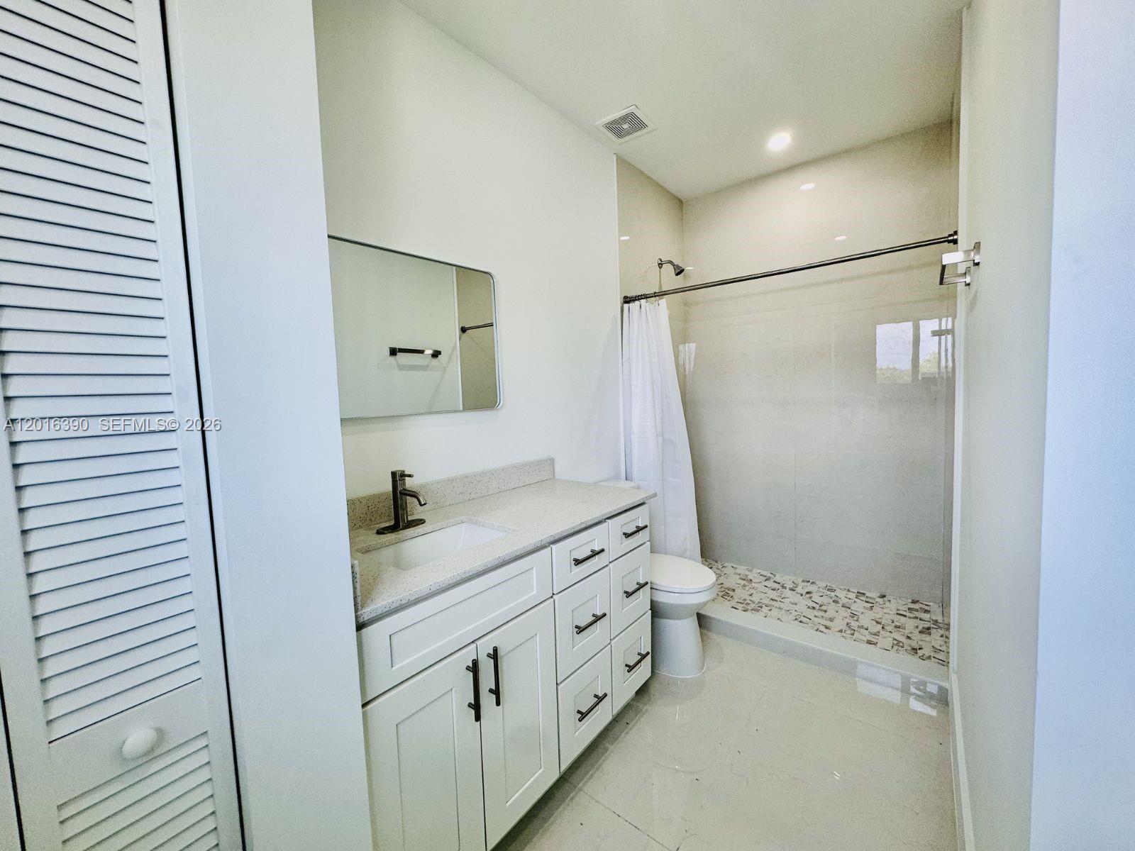 8005 Nw 14th Ct 8005 Property Photo 6