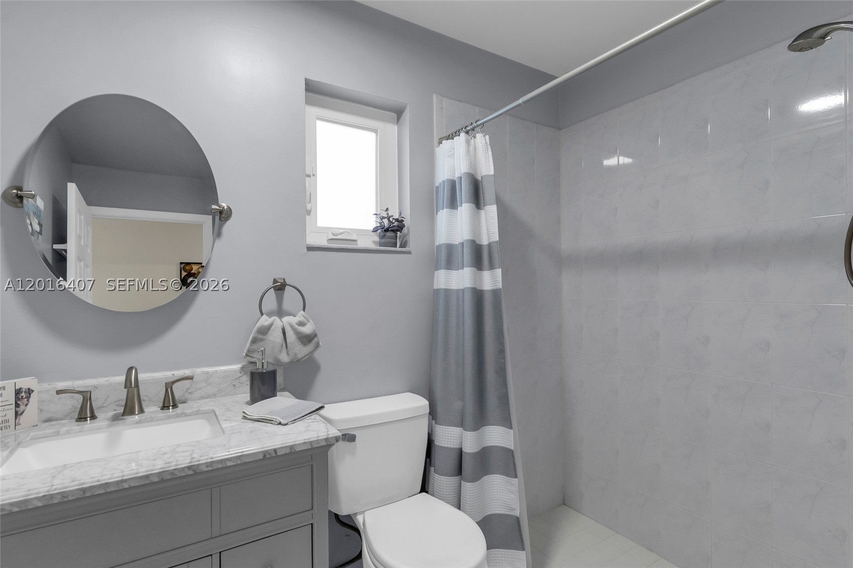 8266 Nw 192nd Ter Property Photo 16