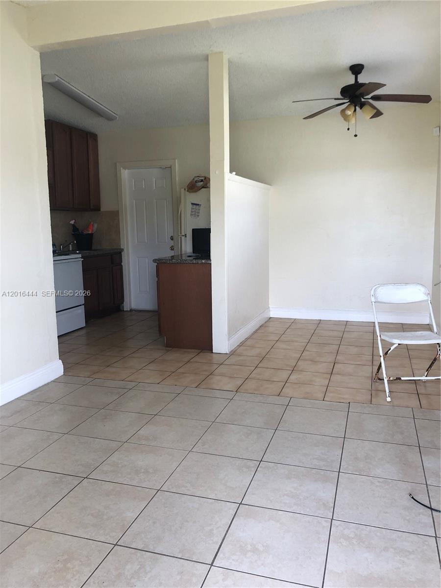 640 SW 7th St