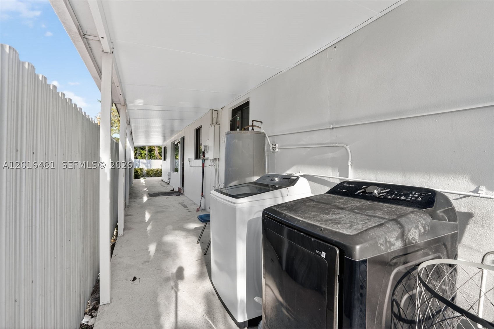 2451 Nw 11th St Property Photo 41