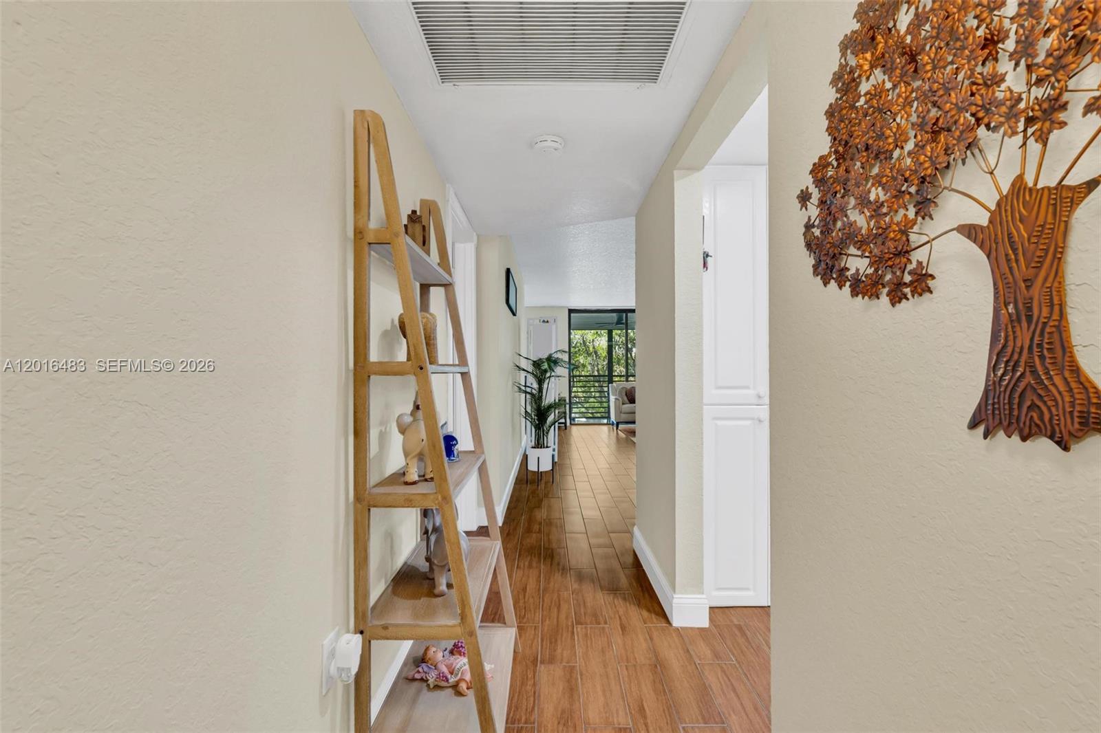 1101 Colony Point Cir 309 Property Photo 7