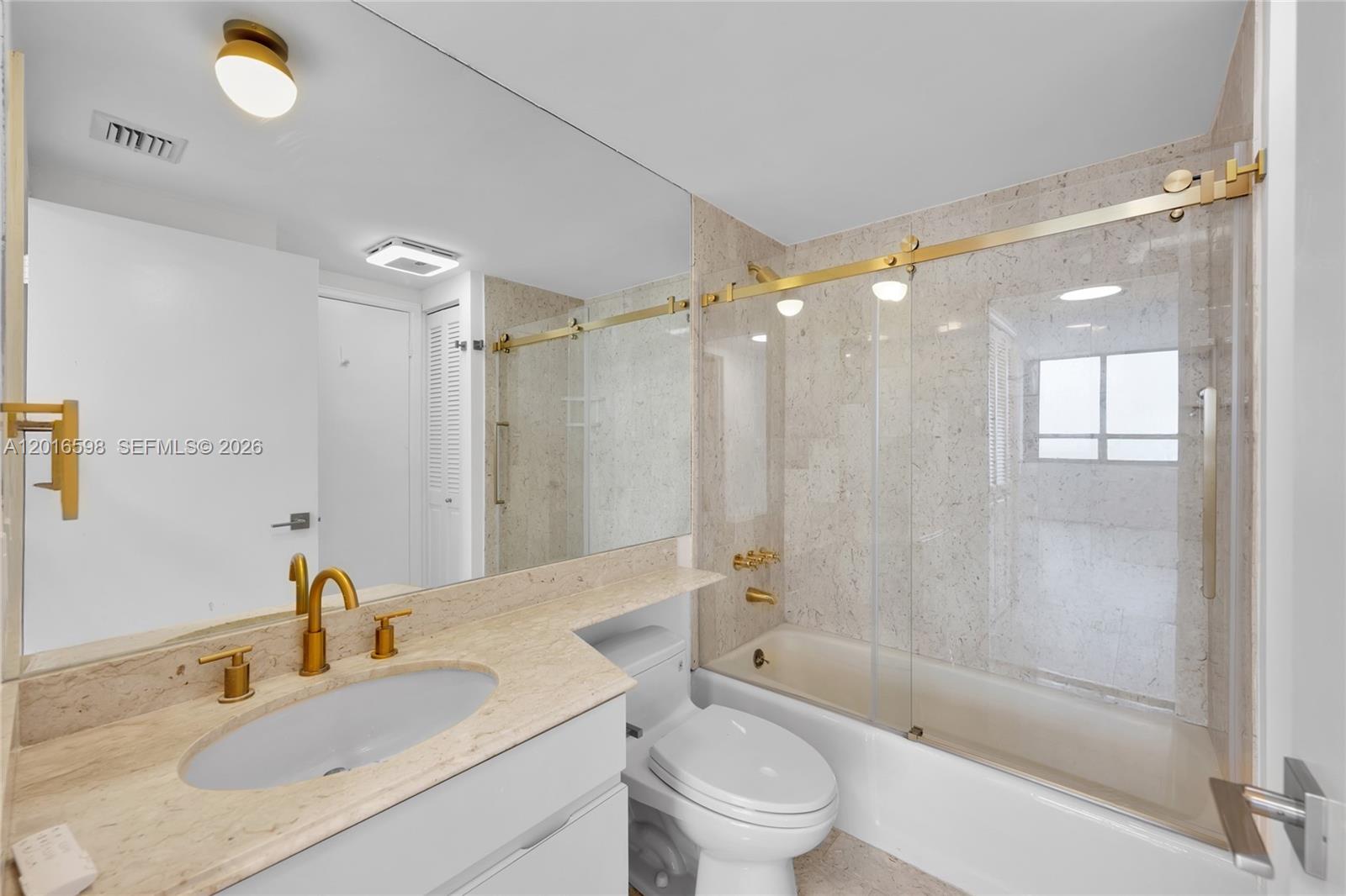 11113 Biscayne Blvd 1253 Property Photo 16