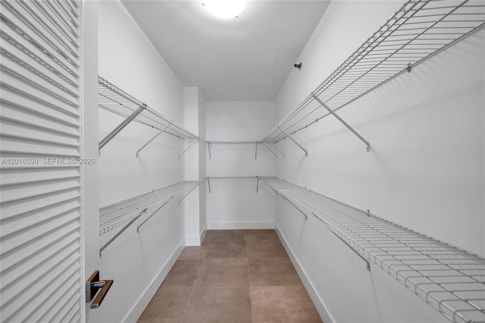 11113 Biscayne Blvd 1253 Property Photo 23