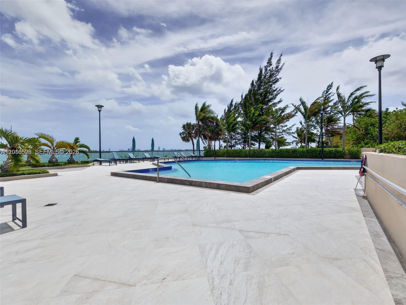 11113 Biscayne Blvd 1253 Property Photo 28