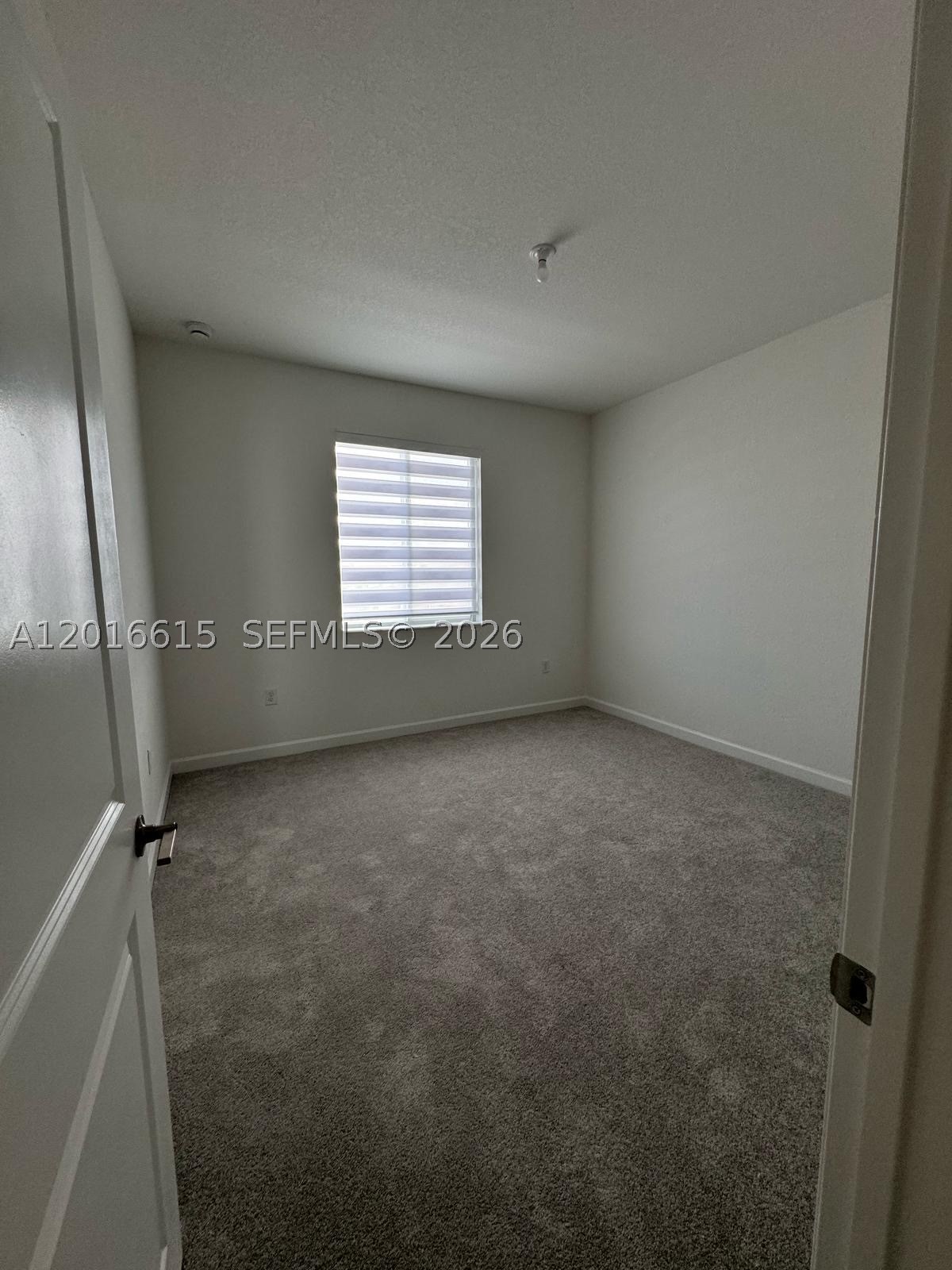 663 Se 13th St Cir Property Photo 13