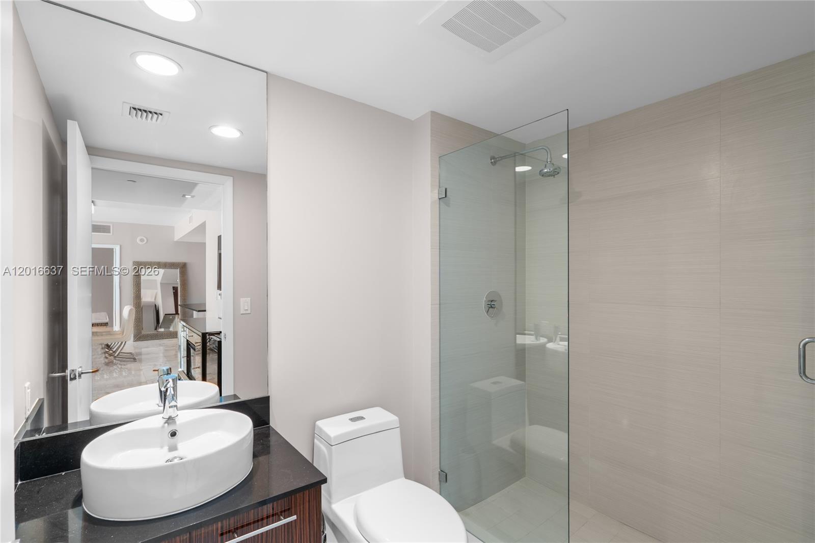 3951 S Ocean Dr 1002 Property Photo 9