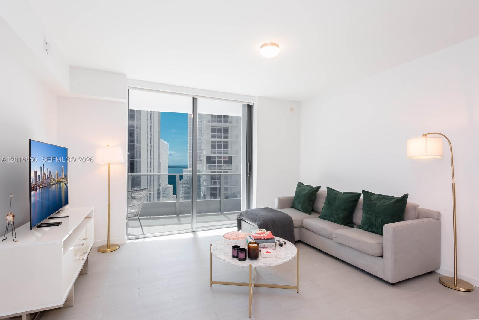 1000 Brickell Plz 2603 Property Photo 12