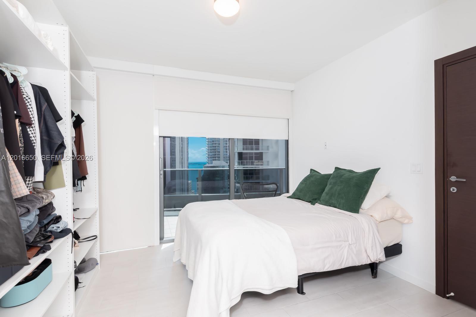 1000 Brickell Plz 2603 Property Photo 13
