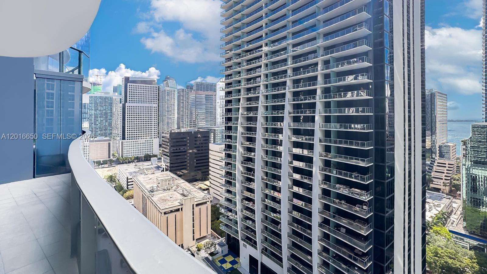 1000 Brickell Plz 2603 Property Photo 32