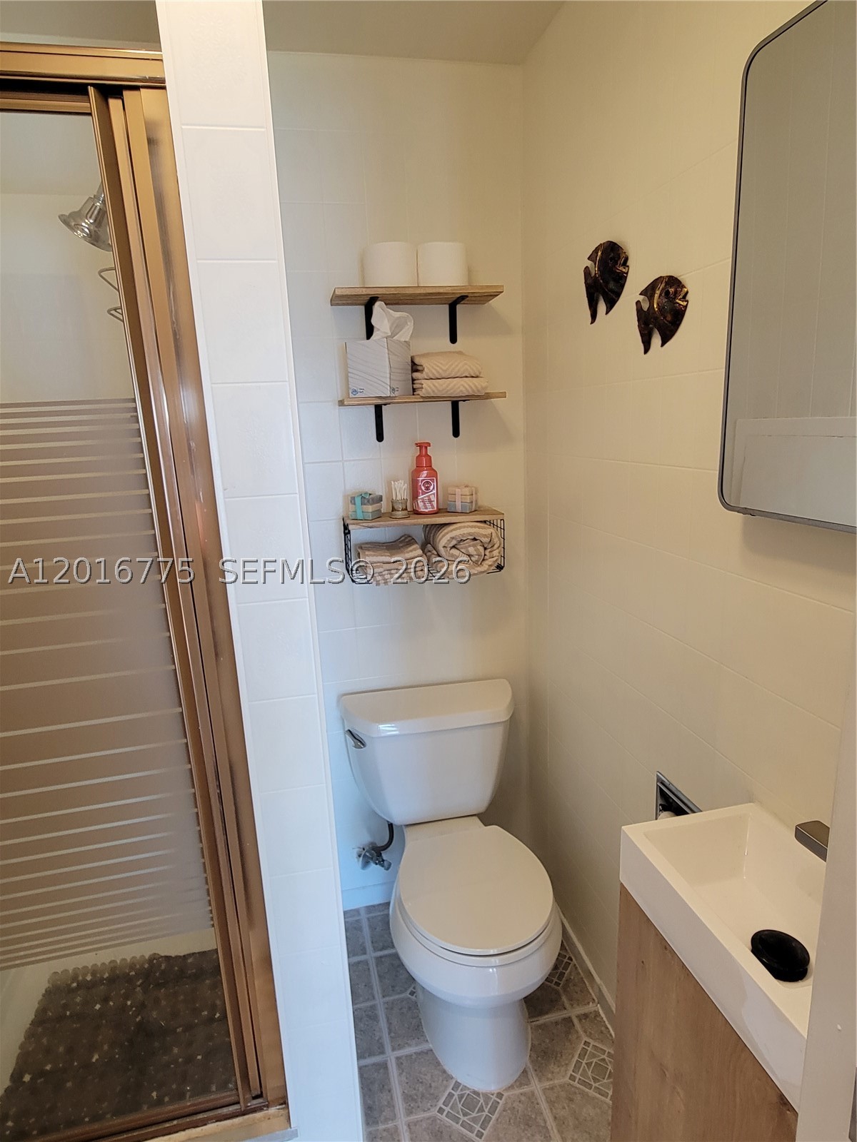 605 Hilltop Drive Property Photo 14