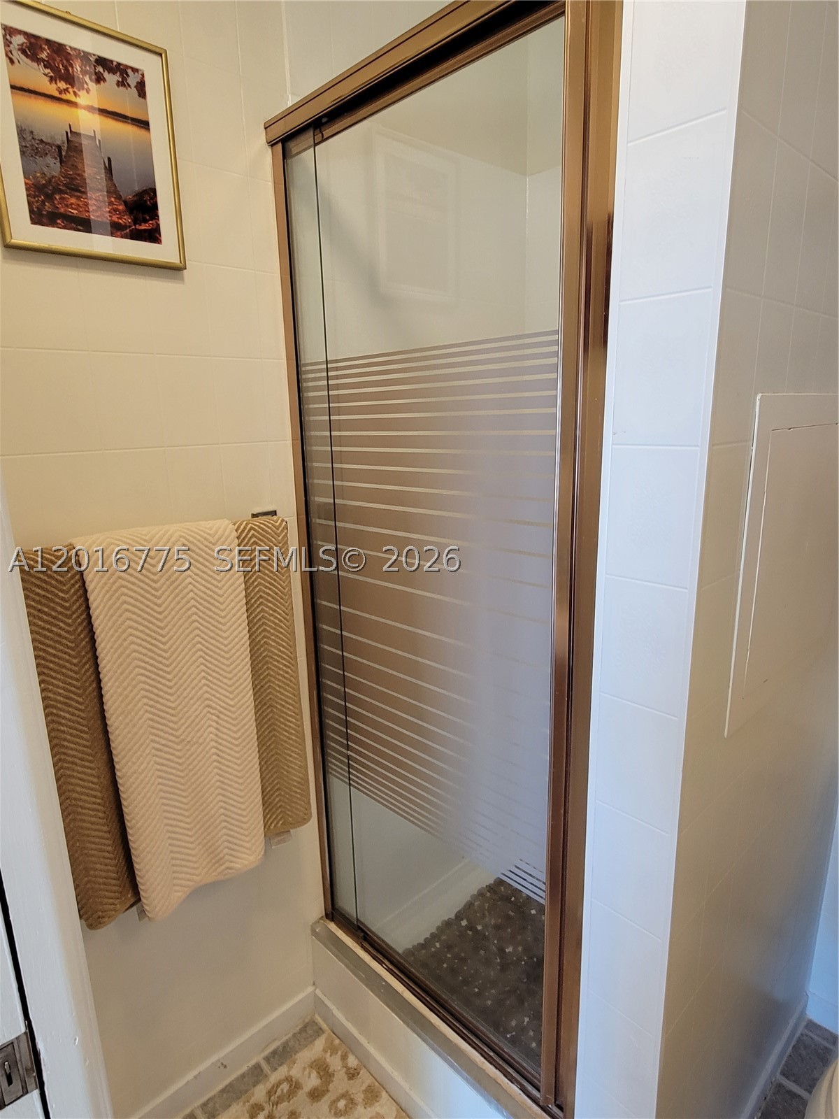 605 Hilltop Drive Property Photo 15