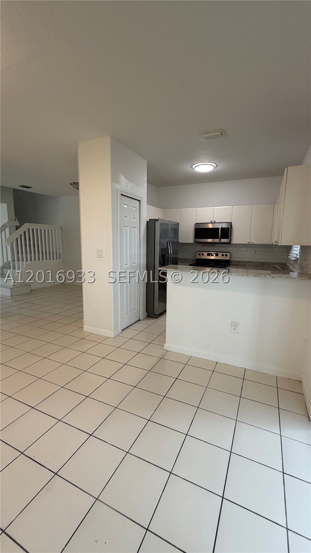 A12016933 Property Photo 9