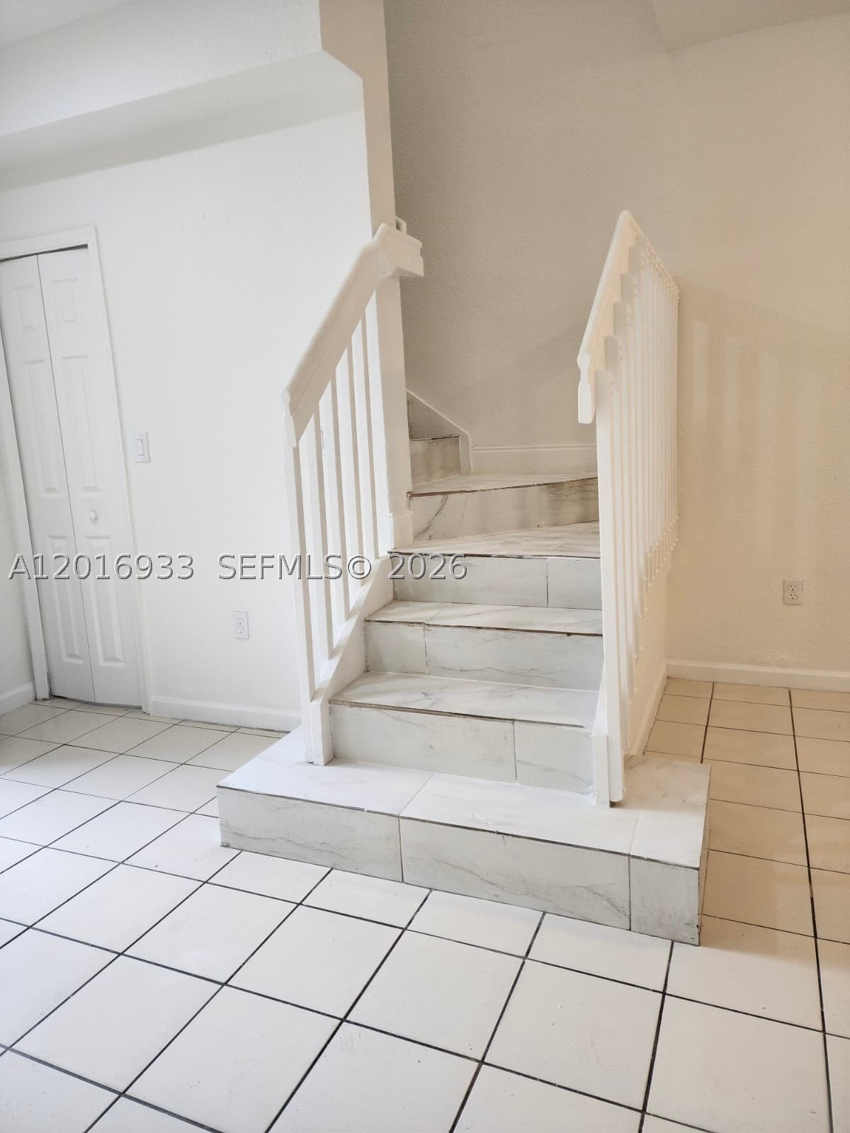 A12016933 Property Photo 13