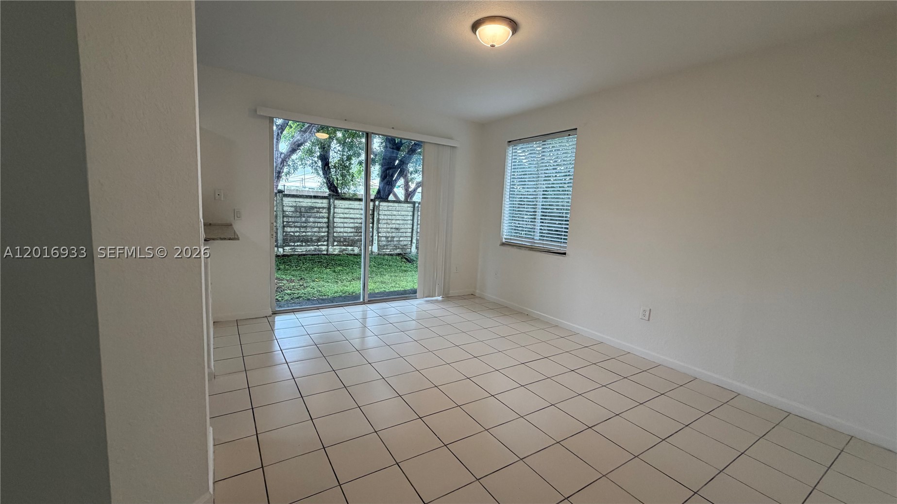 A12016933 Property Photo 13