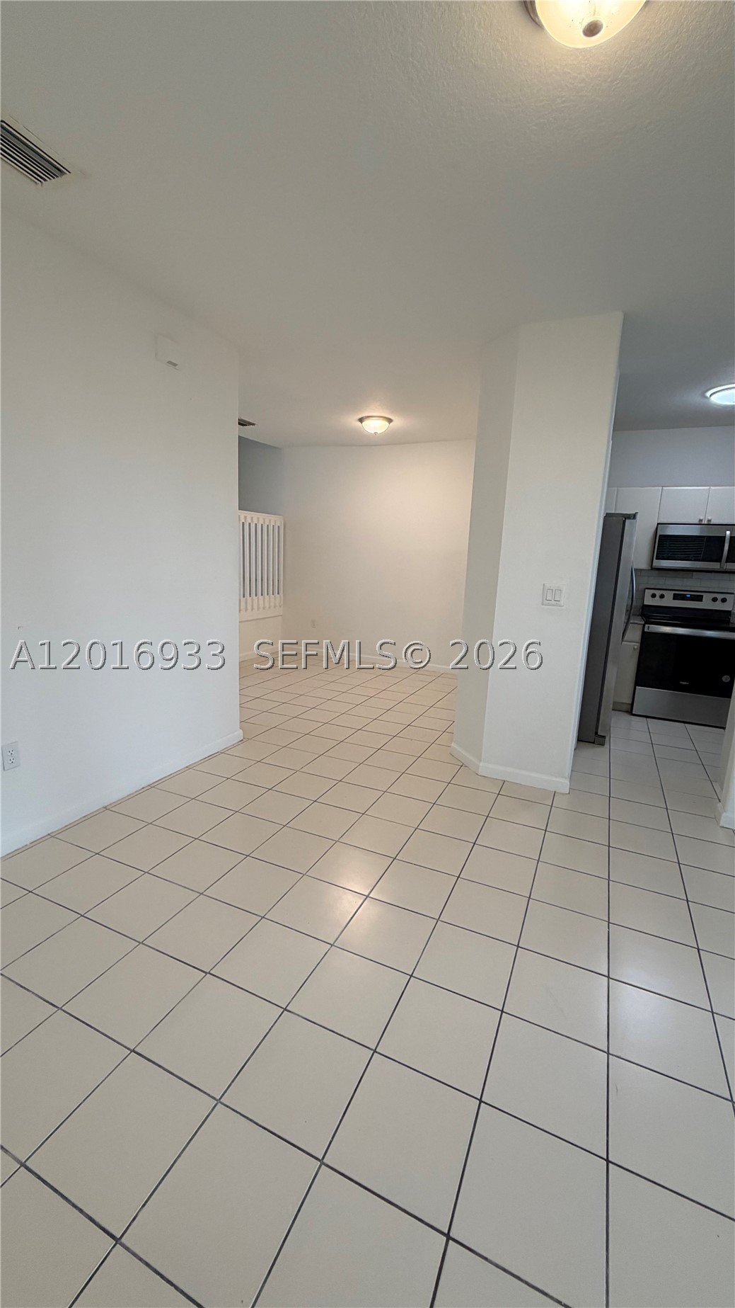 A12016933 Property Photo 18