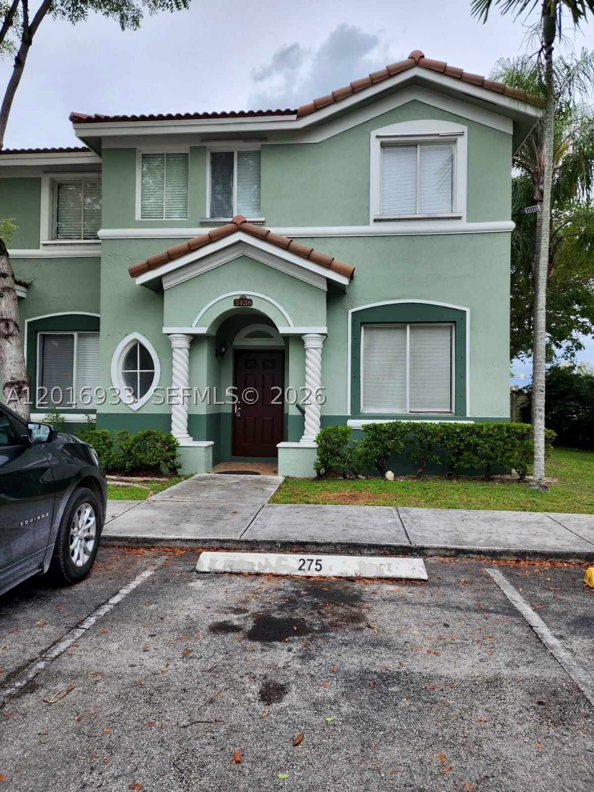 A12016933 Property Photo 27
