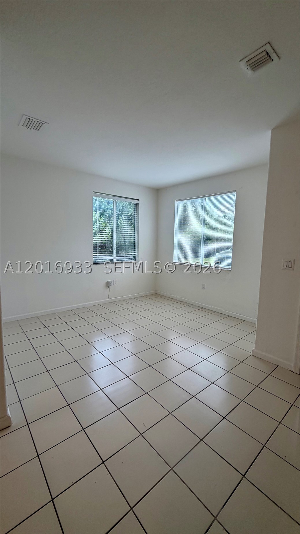 A12016933 Property Photo 45