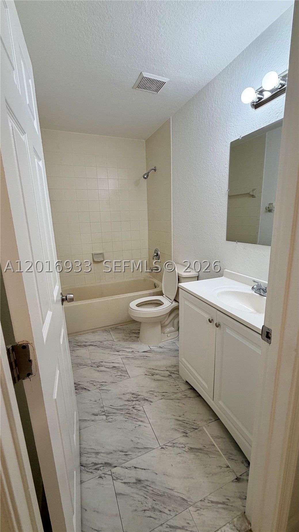 A12016933 Property Photo 53