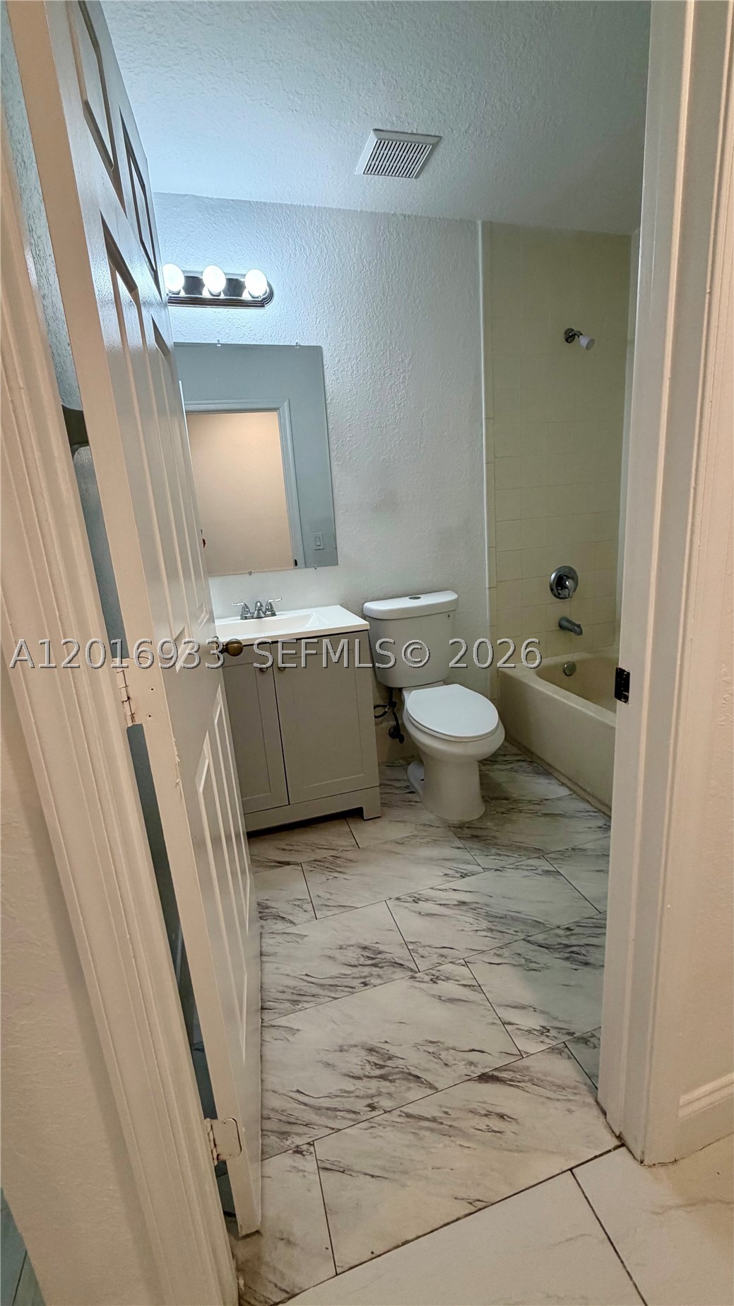 A12016933 Property Photo 56