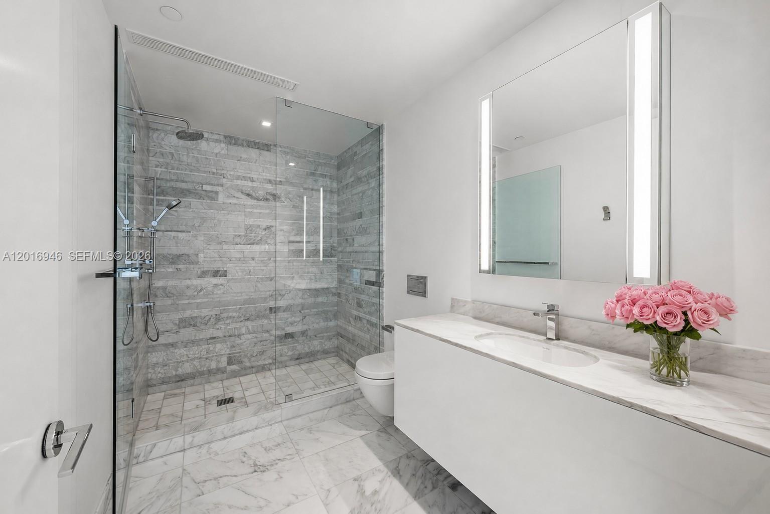 10201 Collins Ave 1806 Property Photo 21