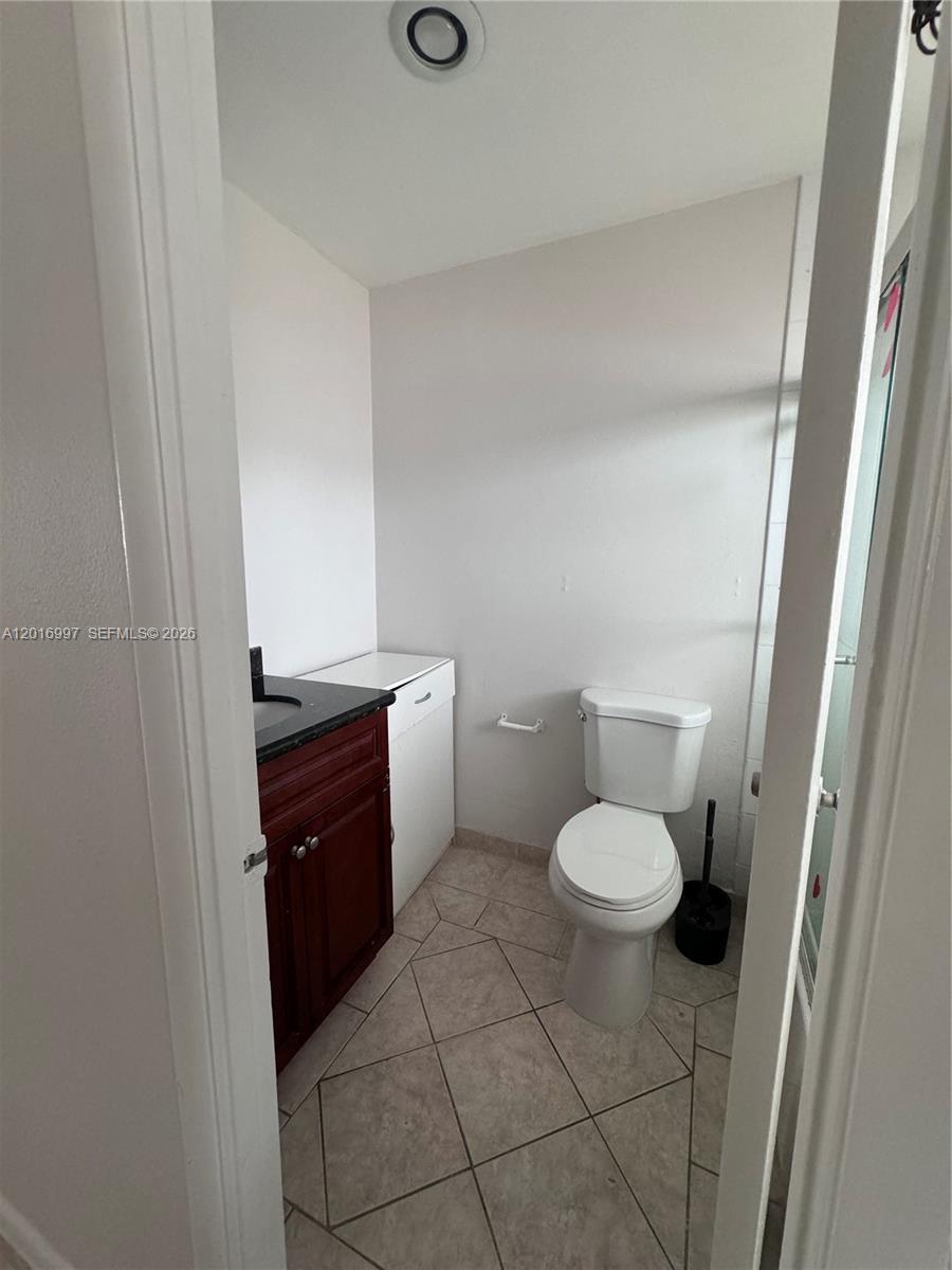 410 Se 2nd Ave 21 Property Photo 2