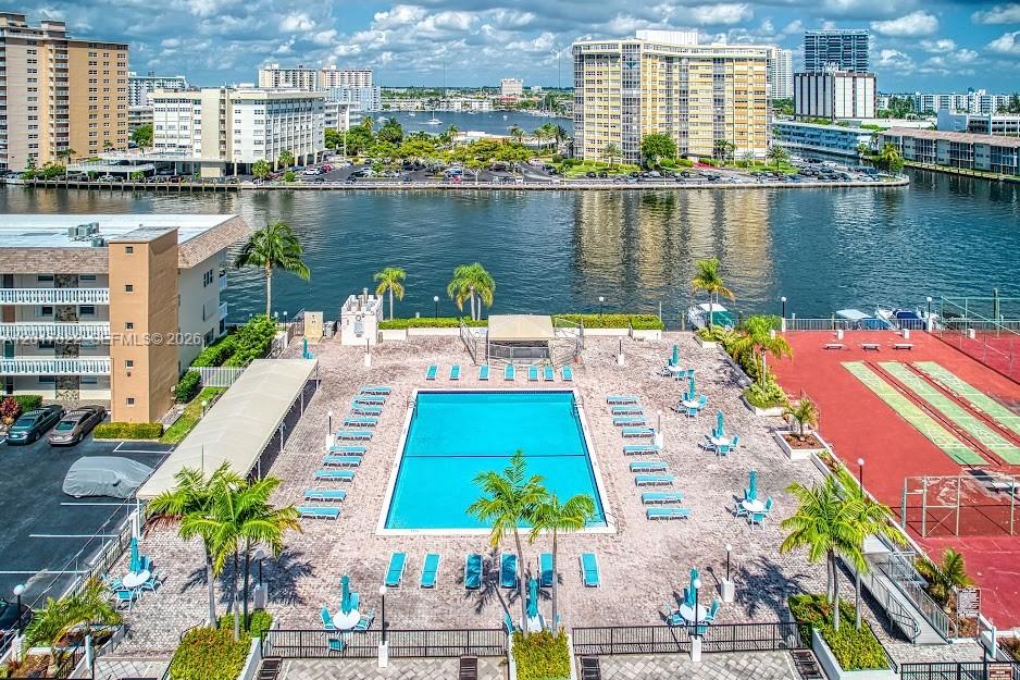 1865 S Ocean Dr 15c Property Photo 3