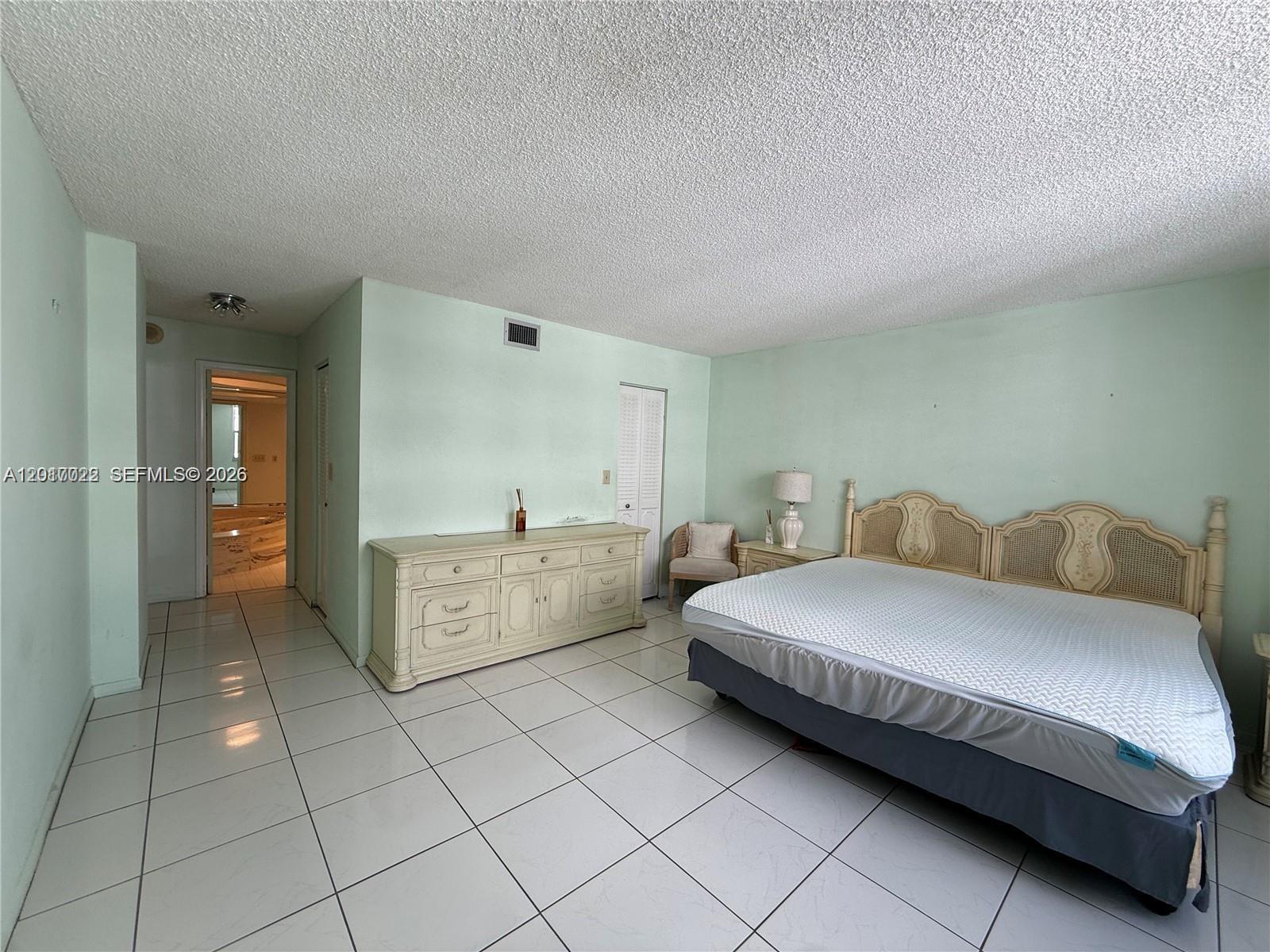 1865 S Ocean Dr 15c Property Photo 12