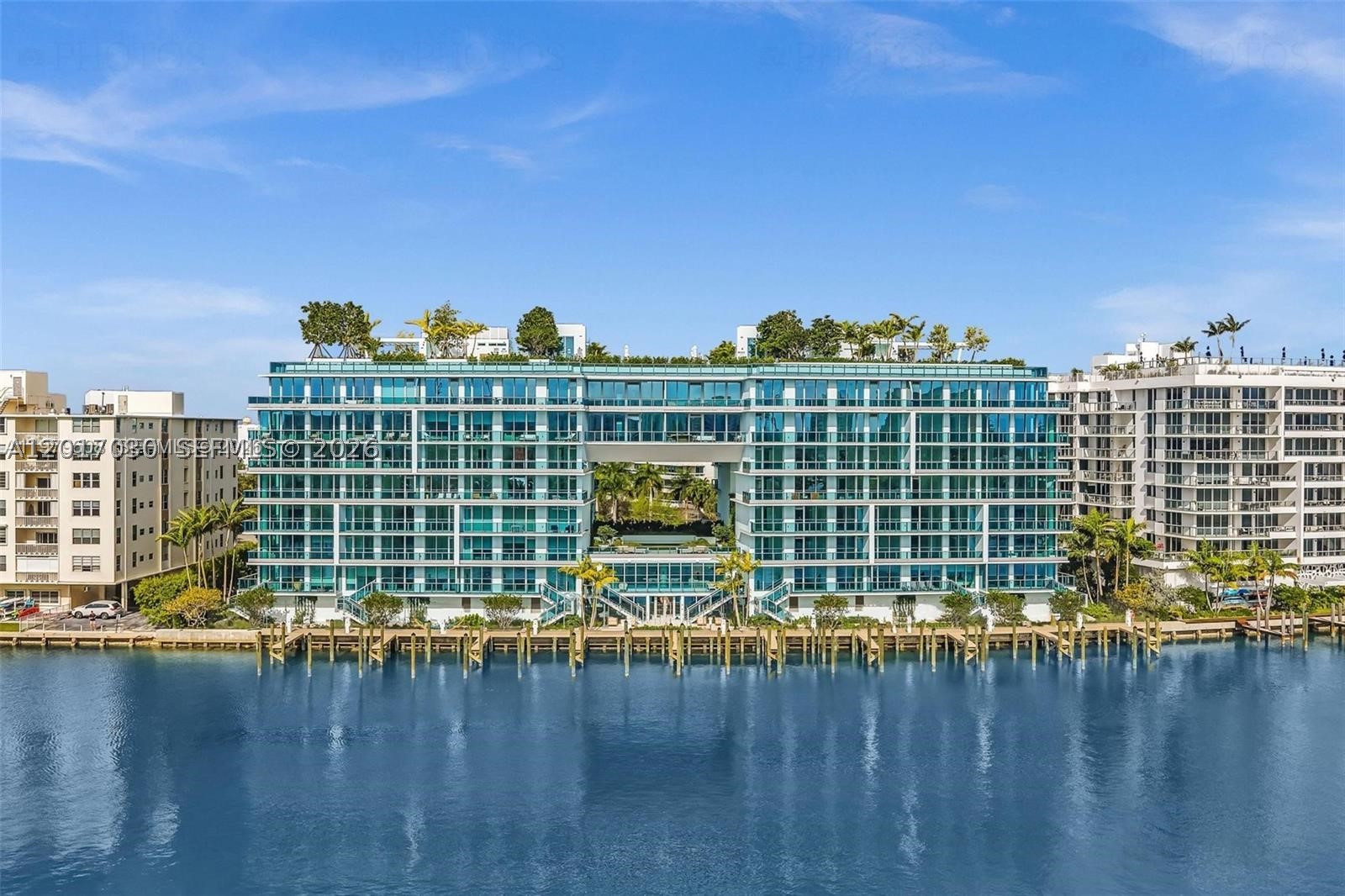 9221 E Bay Harbor Dr 309 Property Photo 1