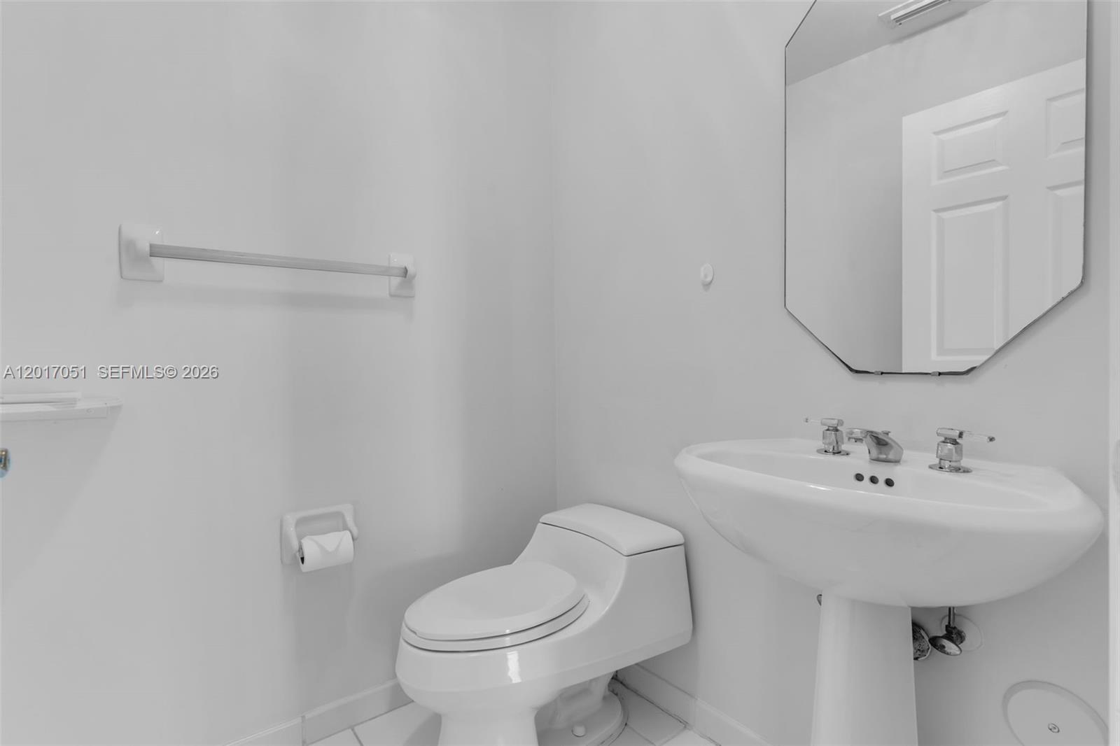 14876 Sw 132nd Ave Property Photo 17