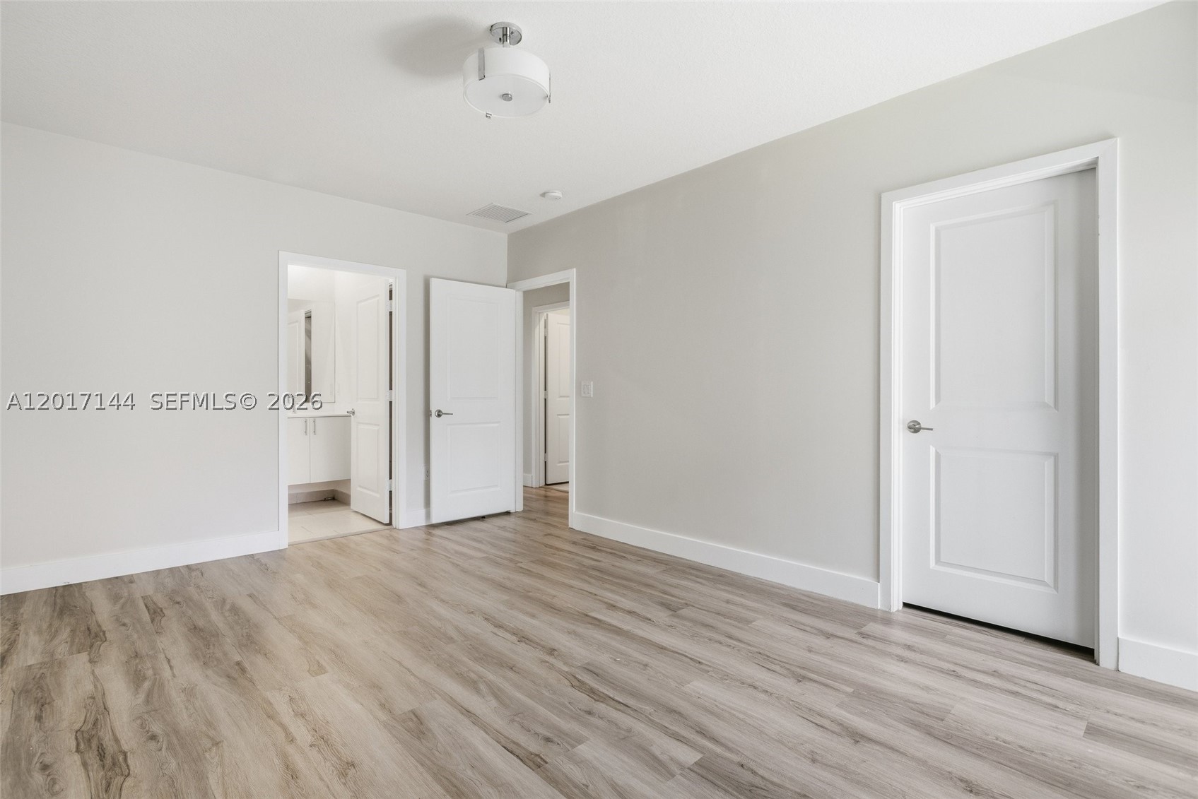 4426 83rd Pkwy Property Photo 15