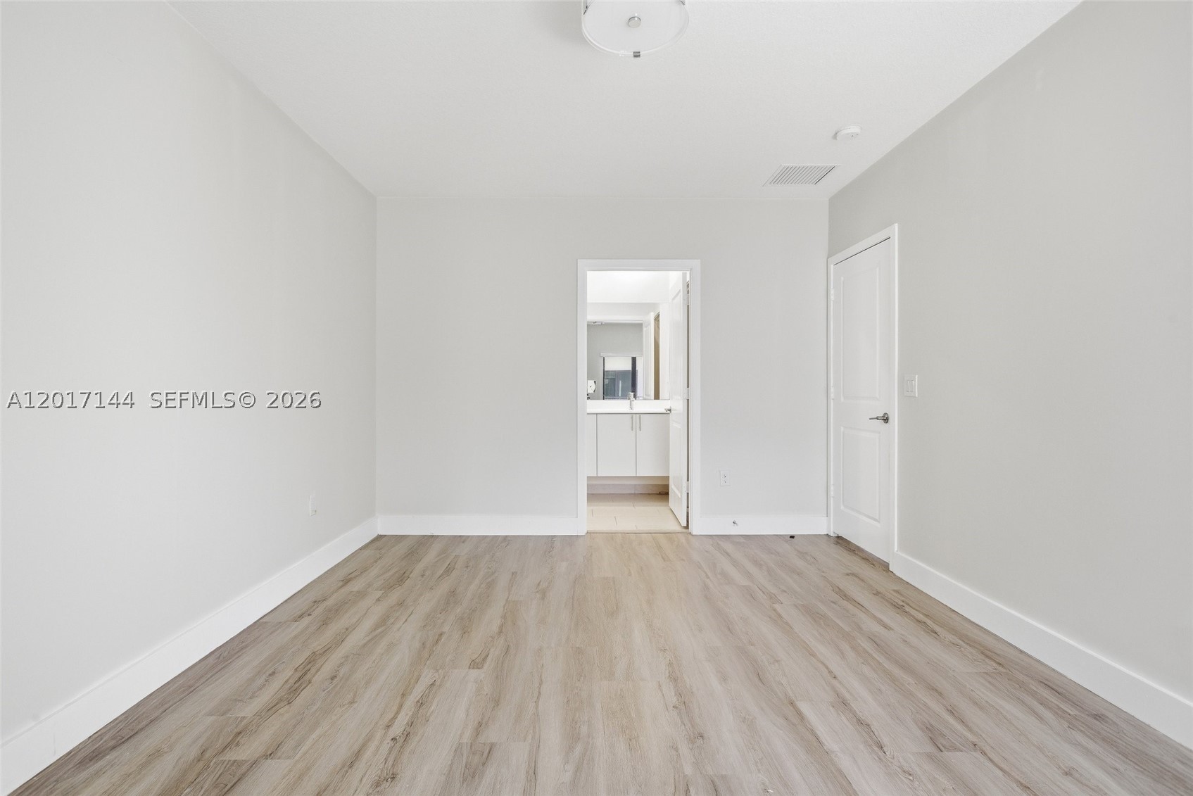 4426 83rd Pkwy Property Photo 16