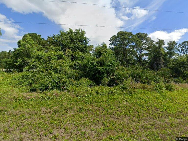 128 Sunflower Property Photo 1