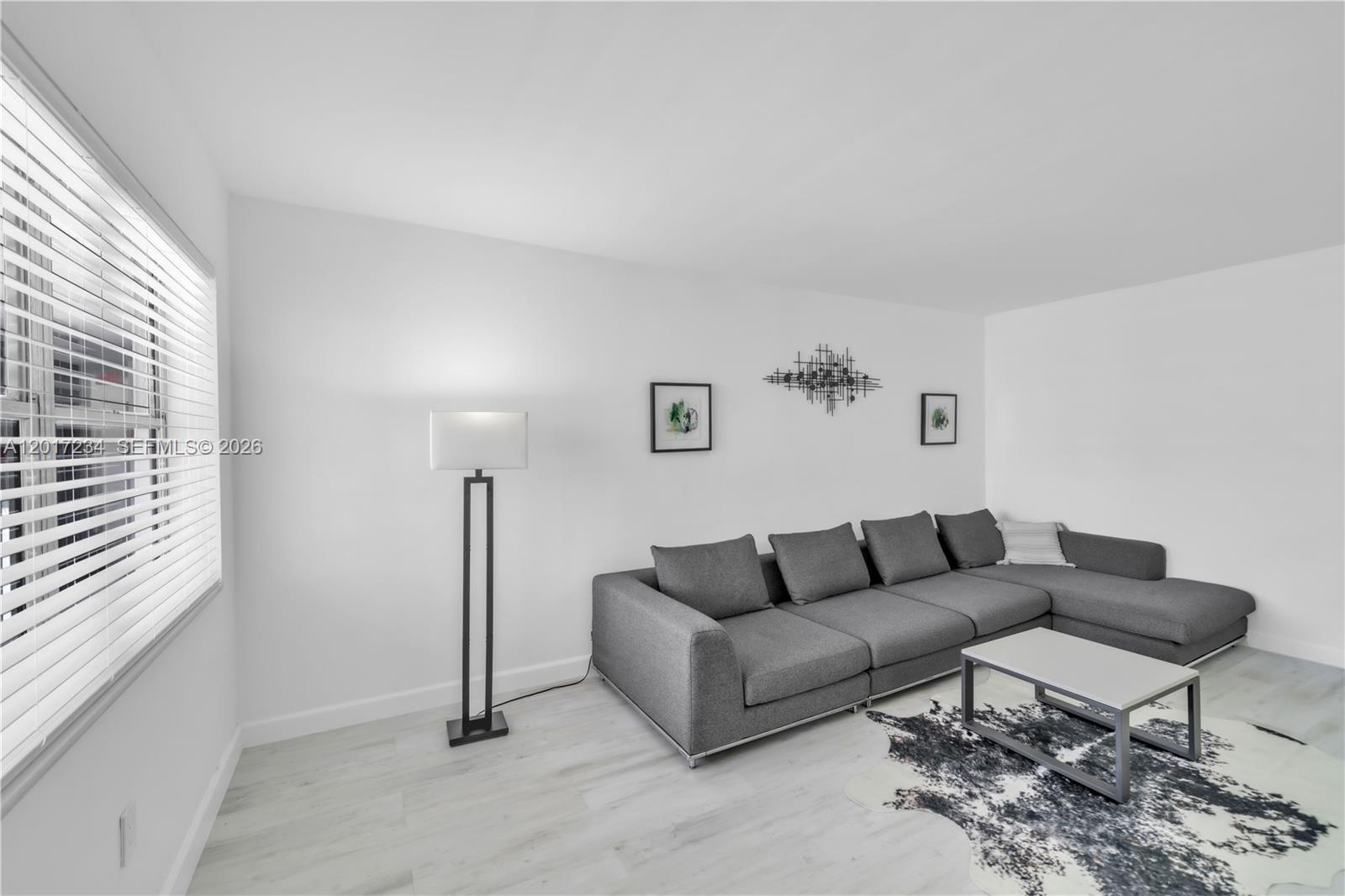 1720 Jefferson St 511 Property Photo 7