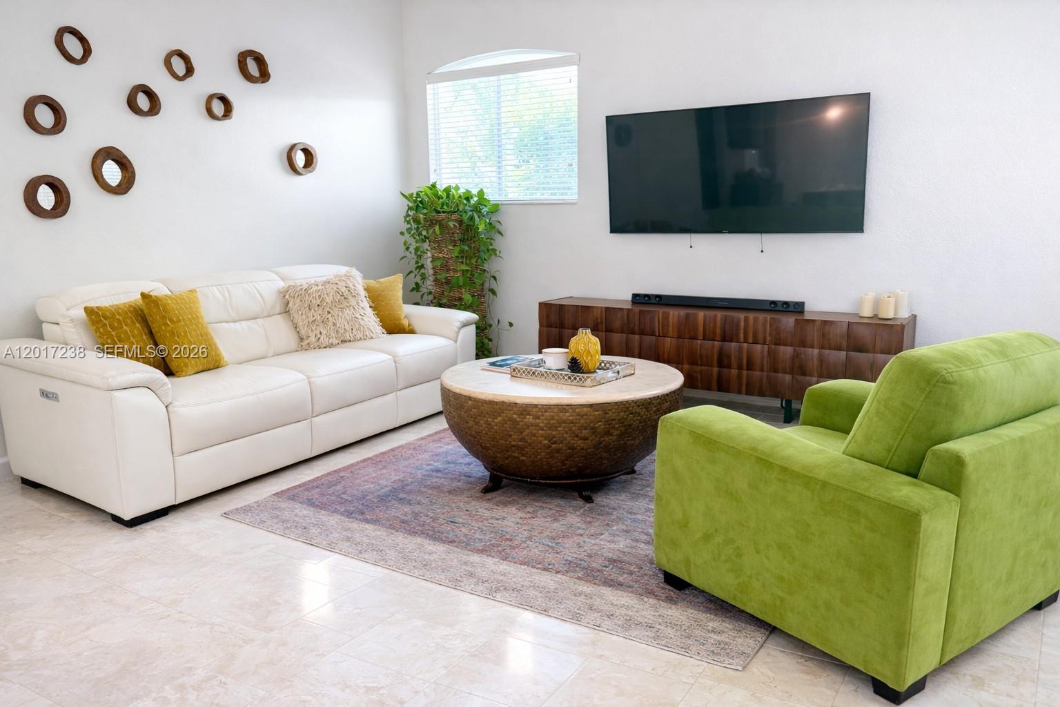 1584 Shadowmoss Circle Property Photo 7
