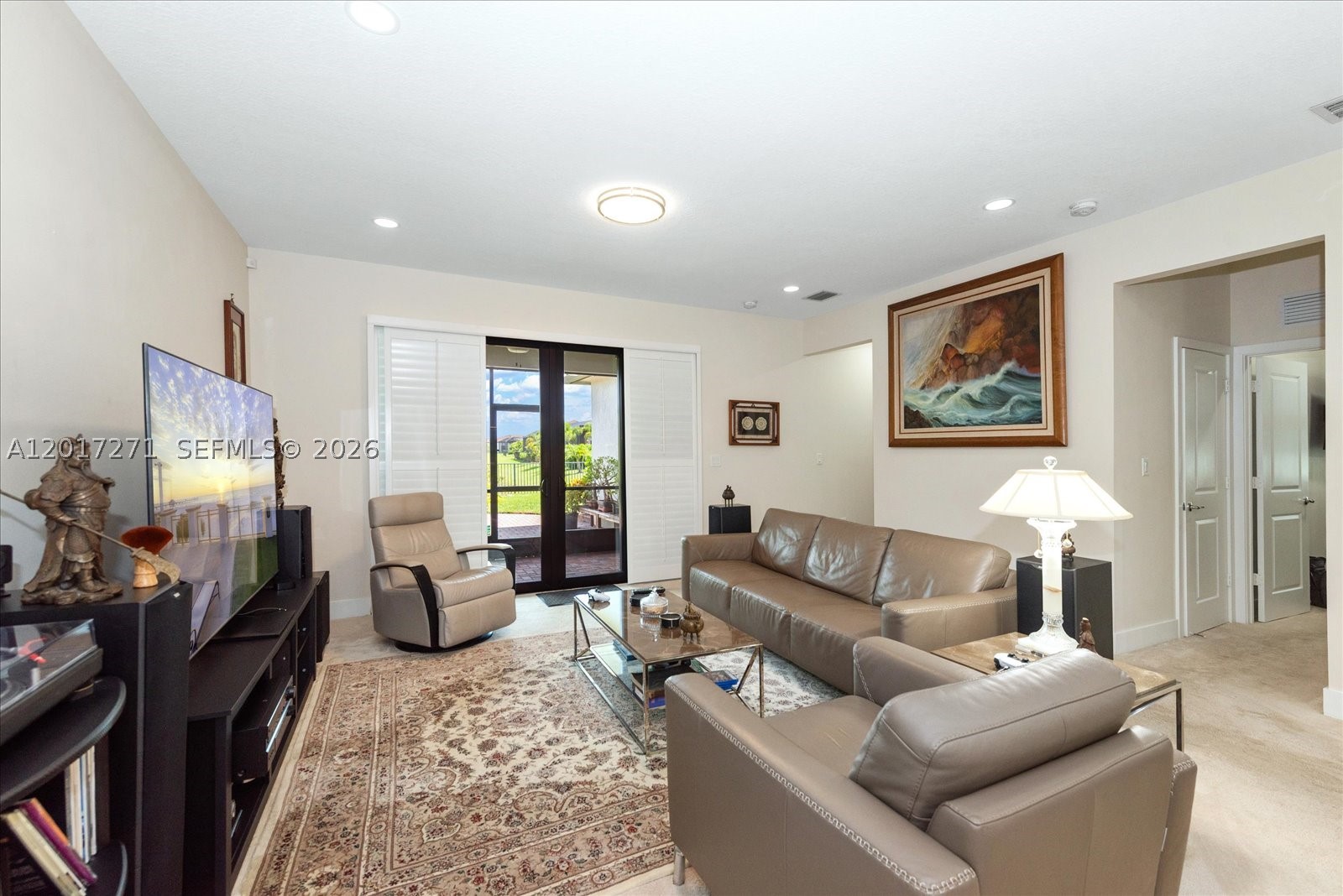 4881 Iron Horse Way Property Photo 8