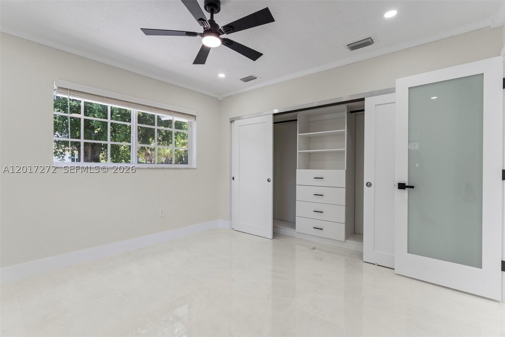 1900 Sw 24th St Property Photo 19