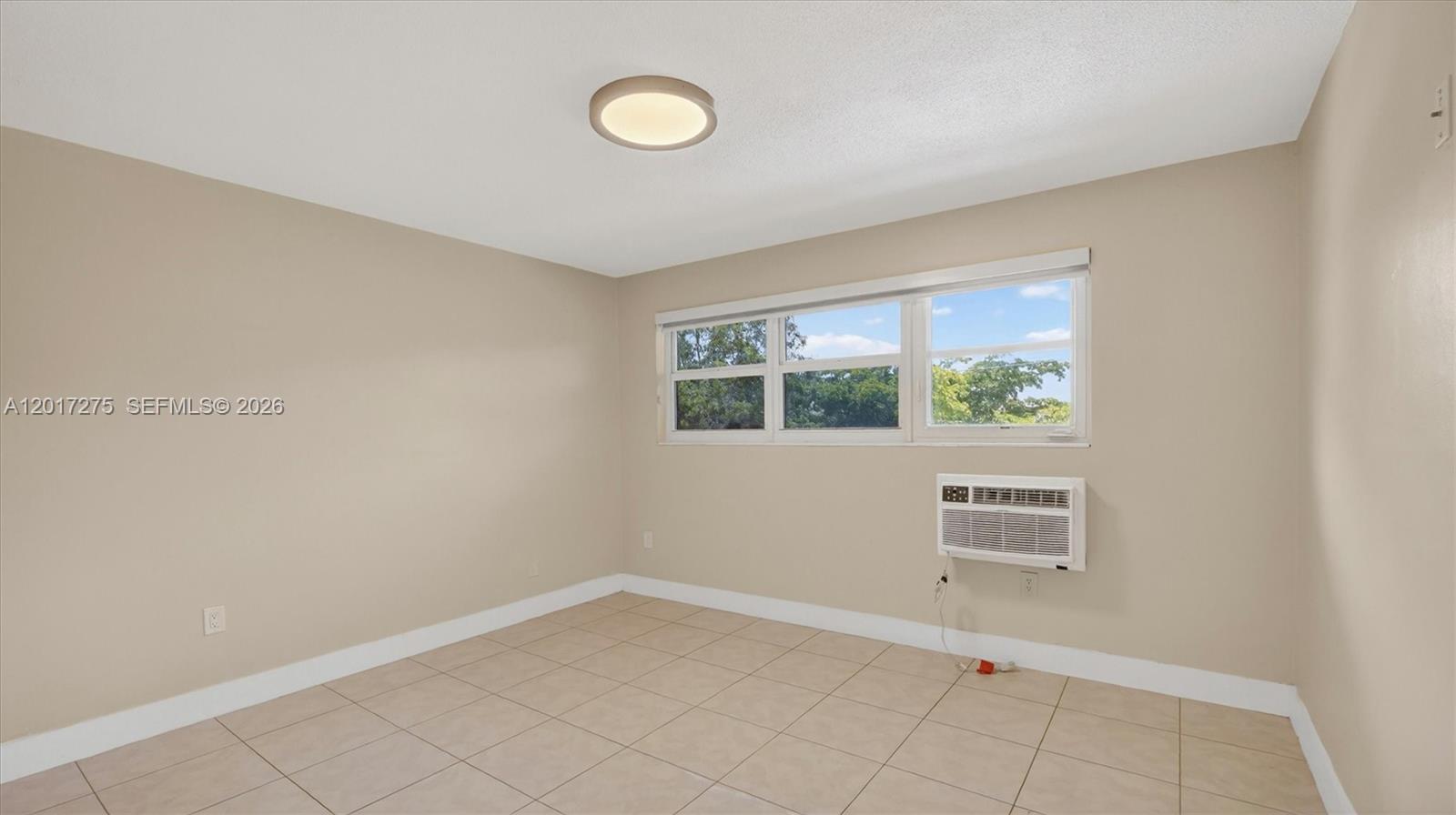 300 Ne 191st St 219 Property Photo 19