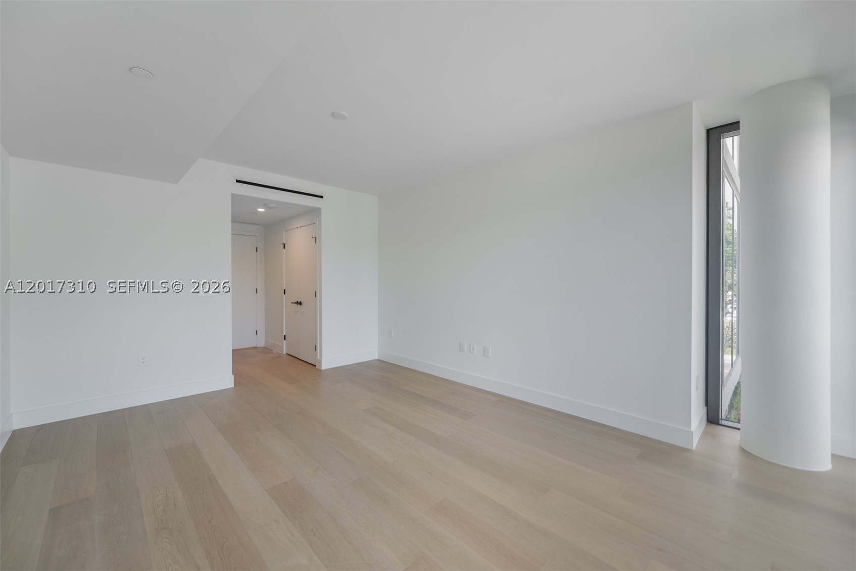 1176 97th St 204 Property Photo 12
