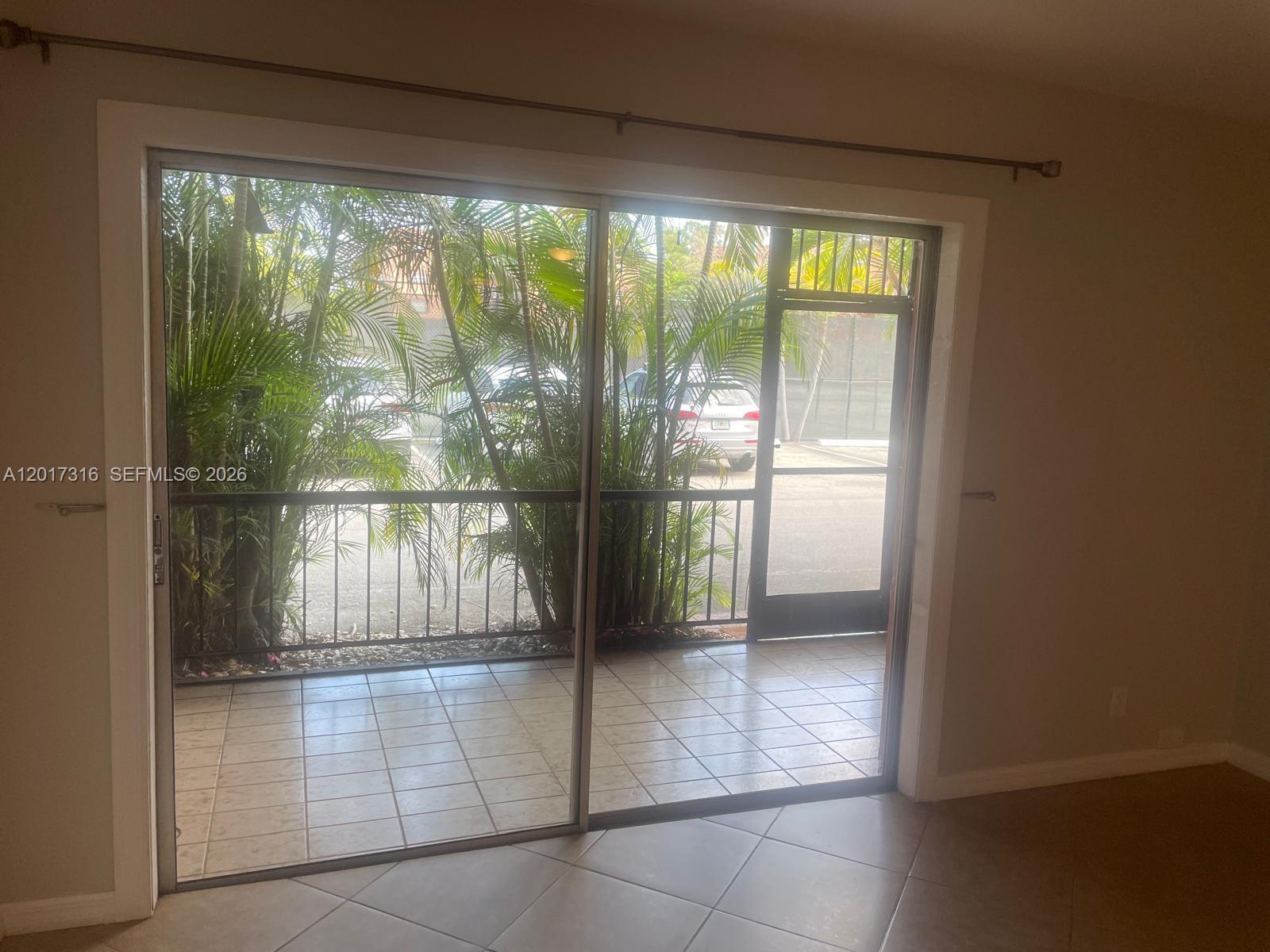 660 Tennis Club Dr 101 Property Photo 12