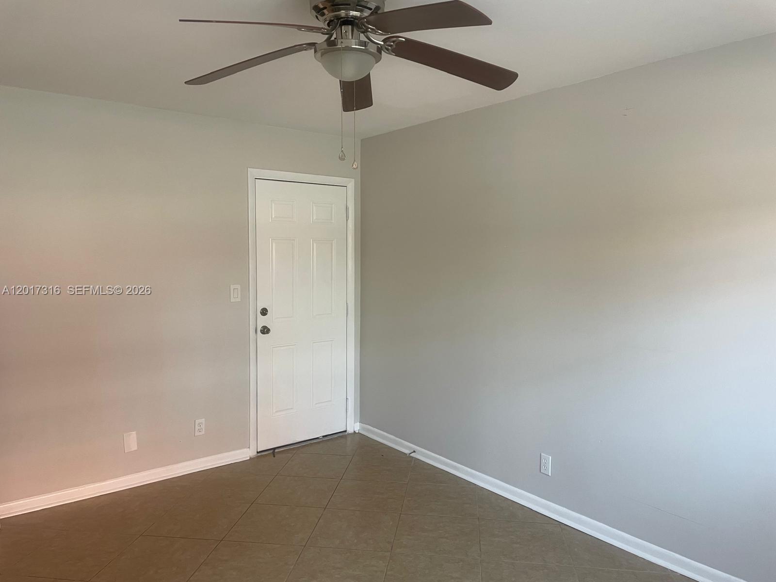 660 Tennis Club Dr 101 Property Photo 13