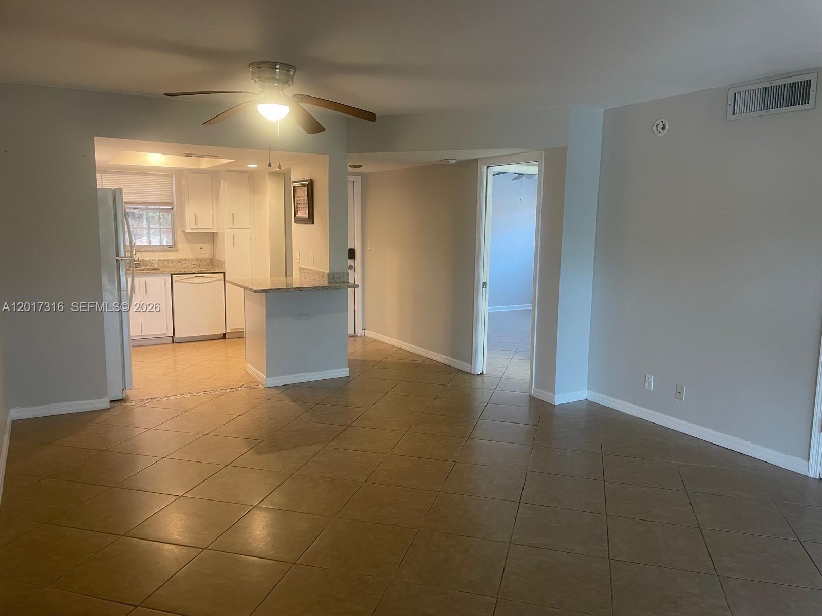 660 Tennis Club Dr 101 Property Photo 21