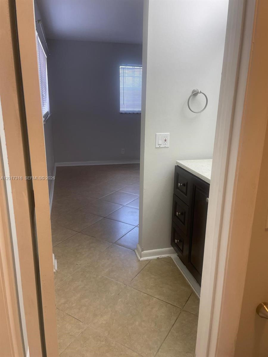 660 Tennis Club Dr 101 Property Photo 25