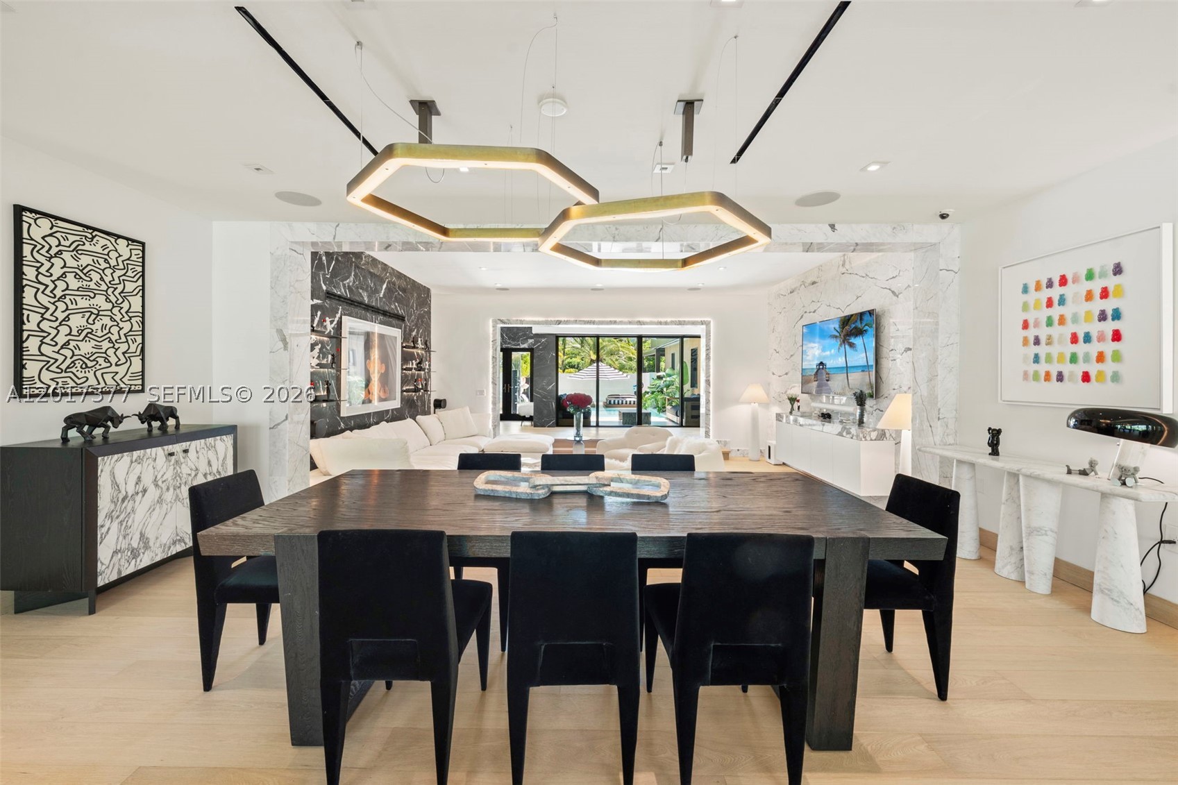 5750 La Gorce Dr Property Photo 8