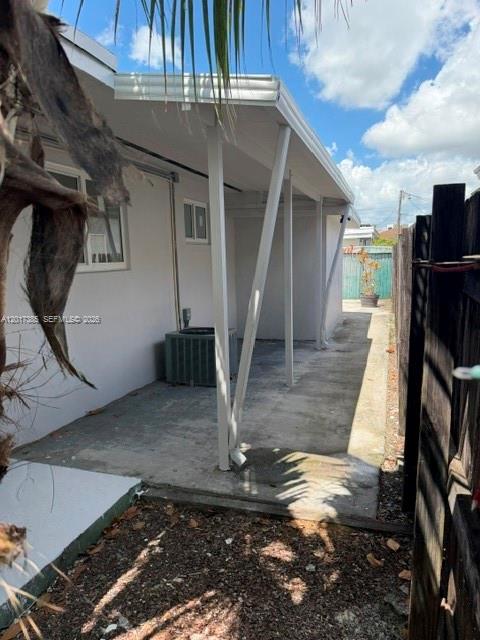 8400 Nw 24th Ct Property Photo 17