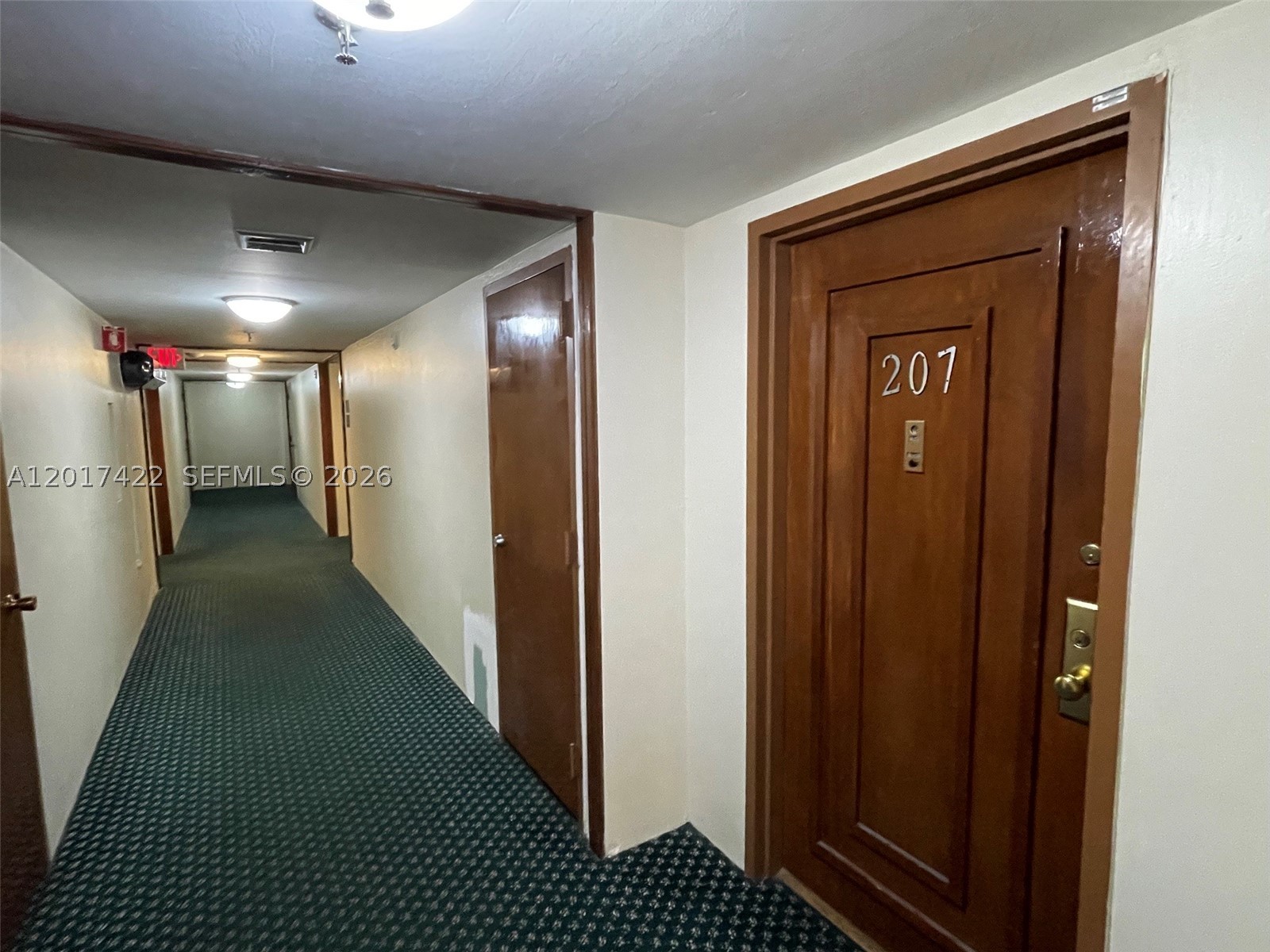 671 Ne 195th St 207-e Property Photo 31